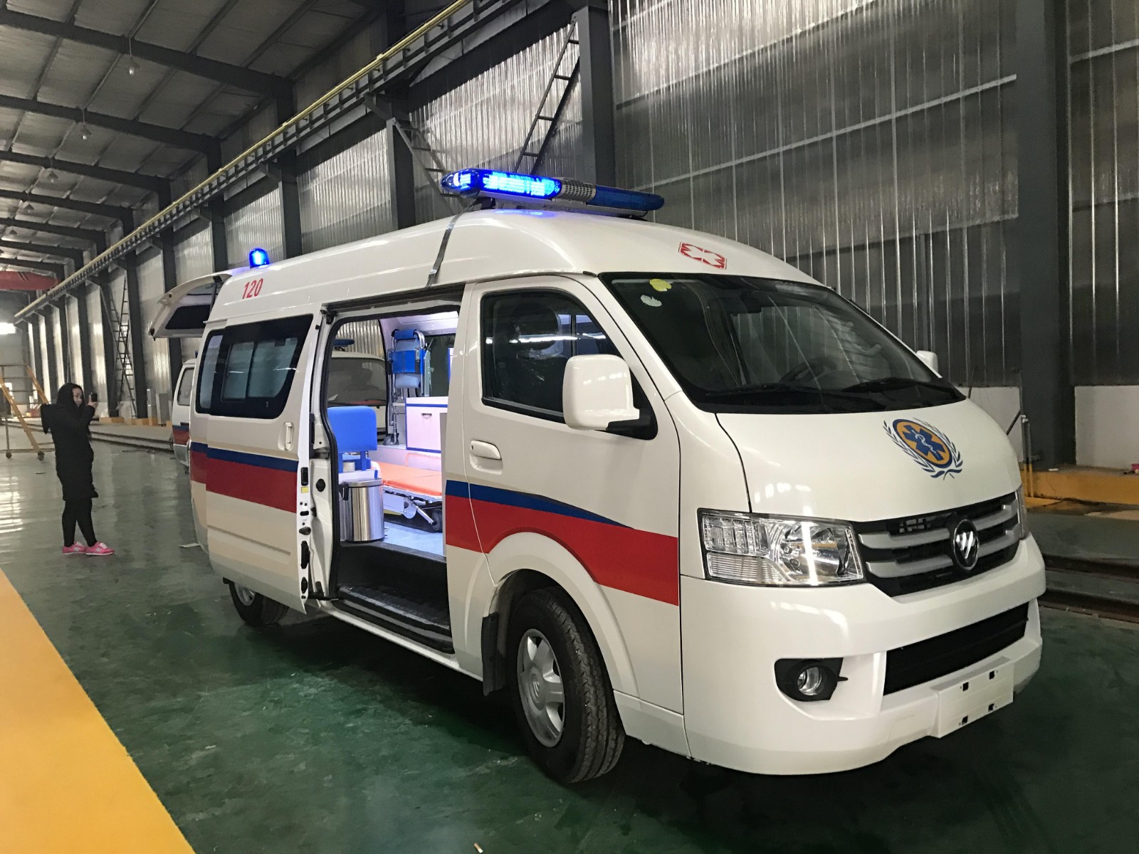 丹棱县救护车转院